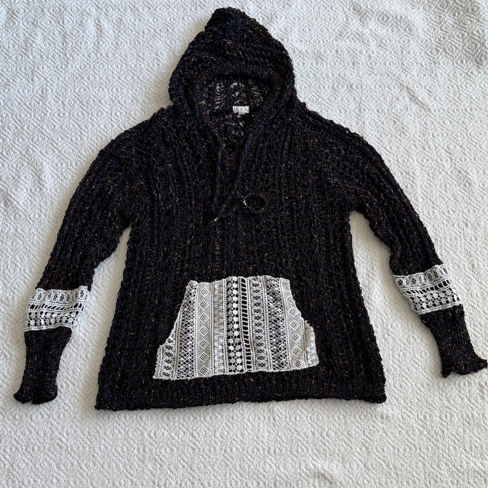 POL Black and Purple Knit Sweater Sz M